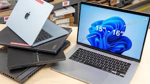 أفضل لابتوبات بشاشة 16 بوصة 