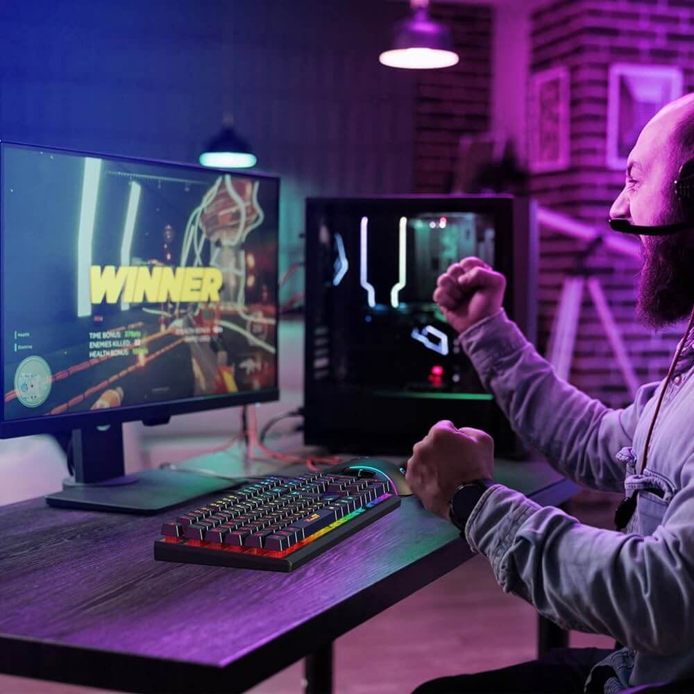 لوحة مفاتيح قيمنق