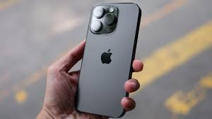 ترقية Pro المرتقبة | هل يشهد iPhone 17 الميزة المنتظرة منذ زمن؟