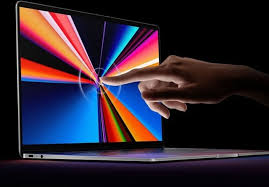مزايا وعيوب شاشات OLED في اللابتوبات