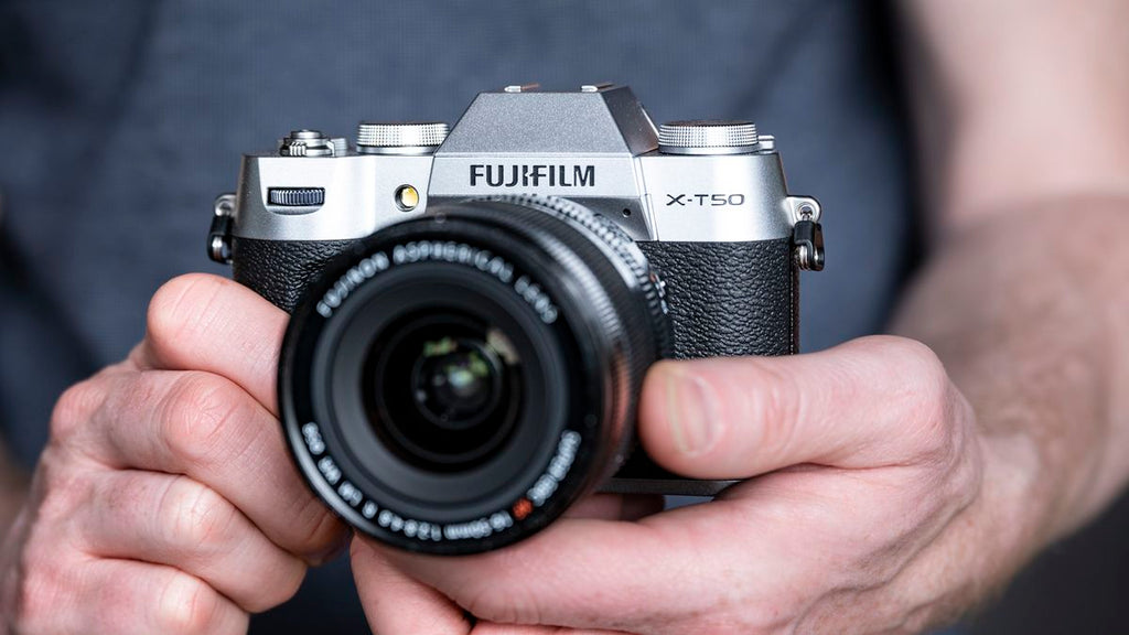 Fujifilm  X-T50 | الخليفة المرتقب لـ X100VI والاختيار الأفضل المحتمل